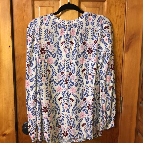 NWT Talbots floral top Size L - Picture 4 of 6
